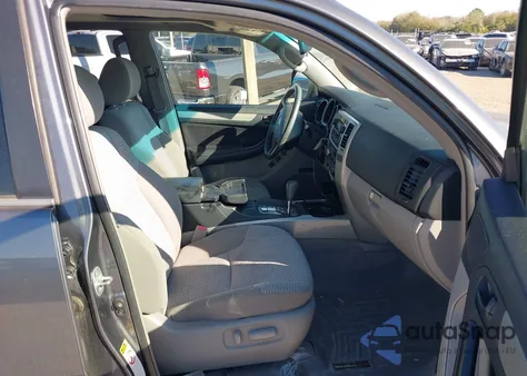 2008 Toyota 4Runner Sr5 V6 z USA, uszkodzony, nr VIN JTEZU14R18K015922